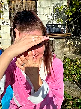 Snapshot of Analimado18 chatting on November 2025 12:07:01 PM Analimado18 online show from November 2025 12:07:01 PM