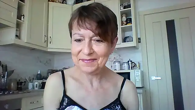 SwettyViktory online show from March 2025 12:09:02 PM