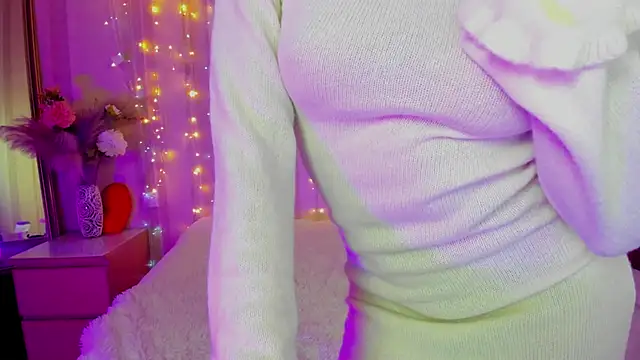 Snapshot of Danielle_Thomas chatting on March 2025 01:50:02 PM Danielle Thomas online show from March 2025 01:50:02 PM