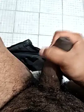 Gerardo31017 online show from November 2025 06:19:01 AM