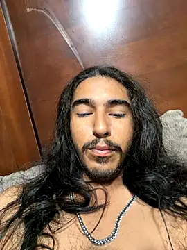 Snapshot of jrrichforever chatting on November 2025 12:00:02 PM jrrichforever online show from November 2025 12:00:02 PM