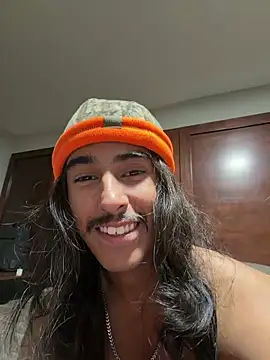 Snapshot of jrrichforever chatting on November 2025 12:14:02 AM jrrichforever online show from November 2025 12:14:02 AM