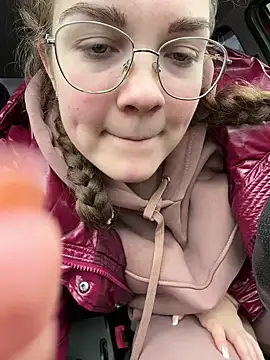 Snapshot of Sweet_Monro chatting on December 2024 08:52:01 AM Sweet Monro online show from December 2024 08:52:01 AM