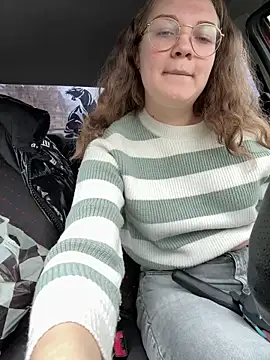 Snapshot of Sweet_Monro chatting on January 2025 10:52:02 AM Sweet Monro online show from January 2025 10:52:02 AM