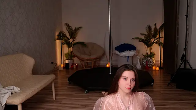 Snapshot of KittyCaitlin chatting on March 2026 07:19:01 PM KittyCaitlin online show from March 2026 07:19:01 PM