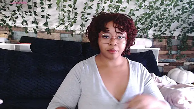 Snapshot of -khayaparker chatting on December 2024 05:29:02 PM -khayaparker online show from December 2024 05:29:02 PM