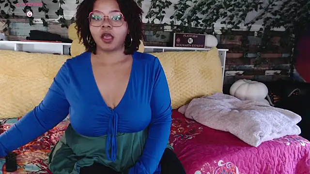 Snapshot of -khayaparker chatting on January 2025 01:36:02 PM -khayaparker online show from January 2025 01:36:02 PM