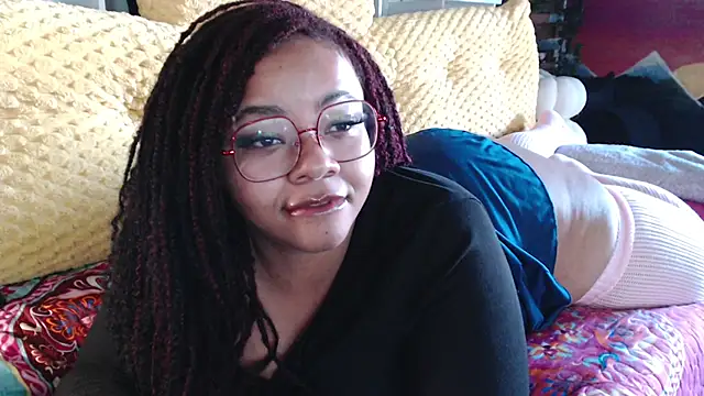 Snapshot of -khayaparker chatting on February 2025 08:53:01 PM -khayaparker online show from February 2025 08:53:01 PM