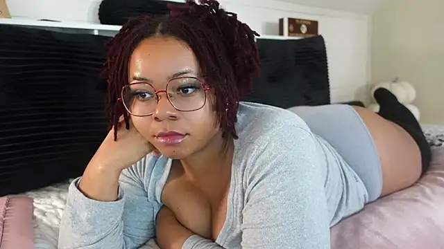 -khayaparker online show from November 2025 03:21:01 PM