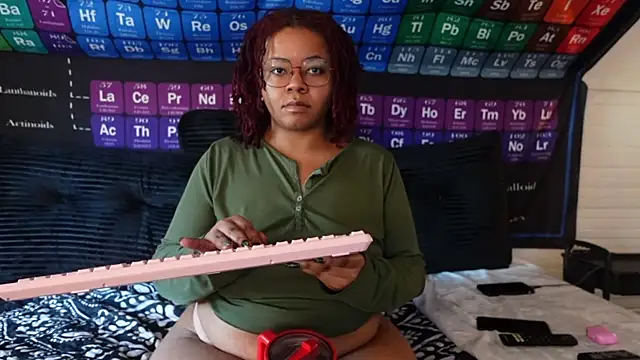 -khayaparker online show from April 2026 11:59:01 AM