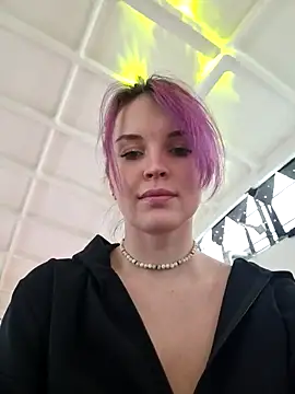 LazyTanukii online show from January 2025 04:23:02 AM