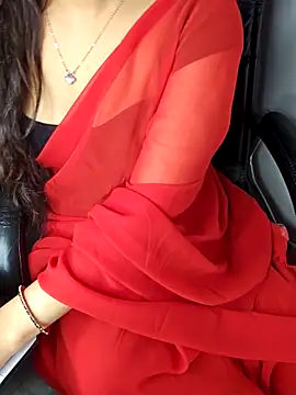 Snapshot of aliyaah_singh chatting on May 2026 05:51:02 PM aliyaah singh online show from May 2026 05:51:02 PM