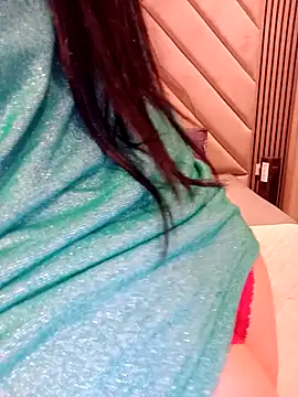 Snapshot of Queen_sousou chatting on October 2025 08:00:02 PM Queen sousou online show from October 2025 08:00:02 PM