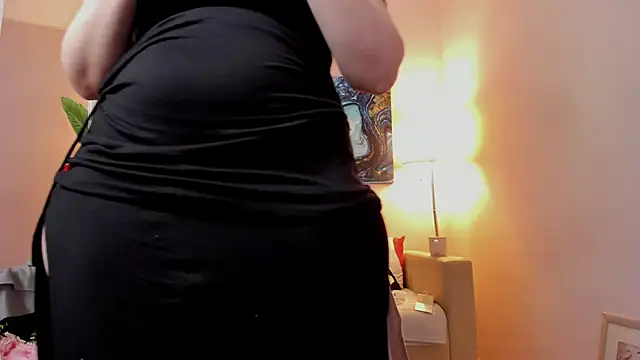 Snapshot of BattyMoll chatting on March 2025 06:31:01 PM BattyMoll online show from March 2025 06:31:01 PM