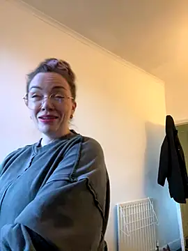 FemDom RubyKnightXXO online show from October 2025 04:55:01 PM