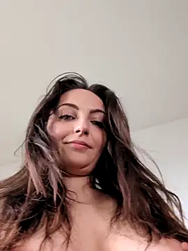 Snapshot of Katze22 chatting on February 2026 11:20:02 AM Katze22 online show from February 2026 11:20:02 AM