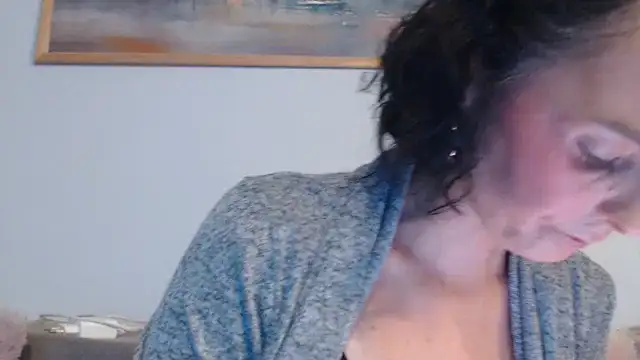 cleophee online show from November 2025 07:14:02 AM