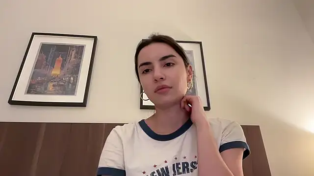 everybody loves pussy online show from December 2025 10:28:02 PM