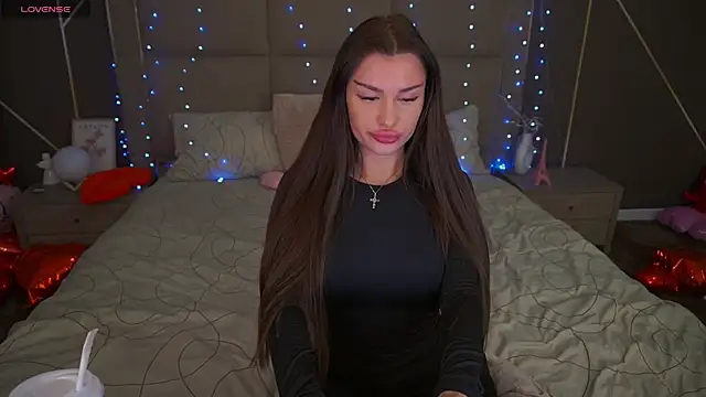 Snapshot of MadissonSoft chatting on February 2026 02:18:01 PM MadissonSoft online show from February 2026 02:18:01 PM