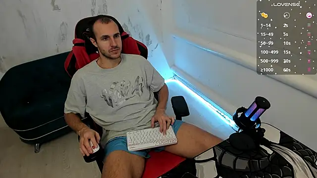 Raamoss online show from December 2024 08:04:01 AM