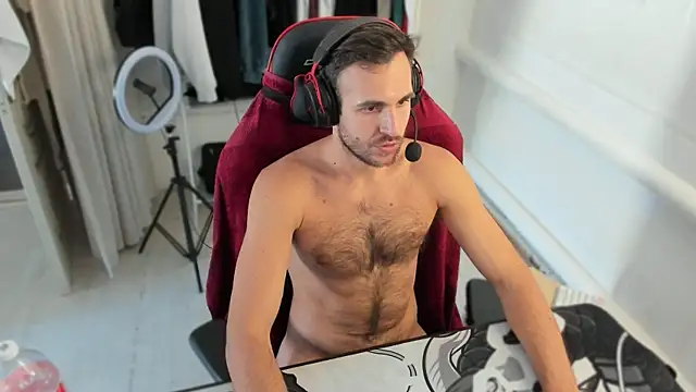 Raamoss online show from September 2025 11:32:01 AM