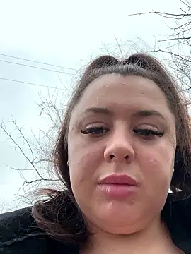 Sara Slow online show from January 2026 01:02:02 PM