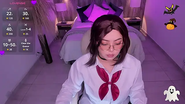 emmy walker online show from October 2025 11:11:02 AM