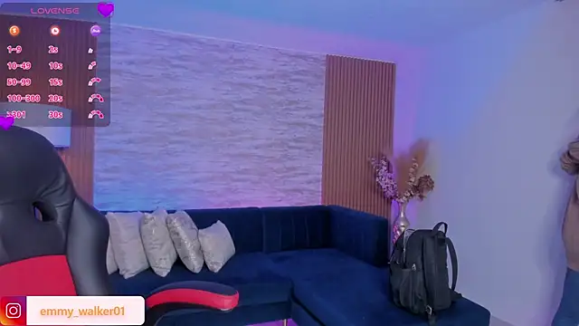 emmy walker online show from November 2025 10:56:02 AM