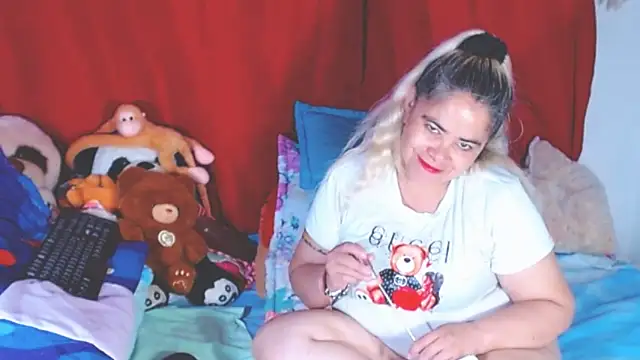 Snapshot of estrellita_fugaz16x chatting on November 2025 03:31:01 AM estrellita fugaz16x online show from November 2025 03:31:01 AM