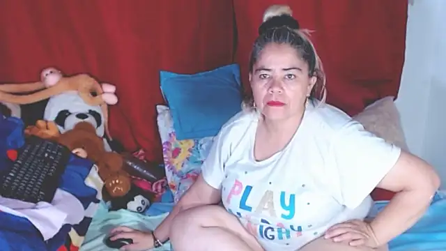 Snapshot of estrellita_fugaz16x chatting on November 2025 03:29:01 AM estrellita fugaz16x online show from November 2025 03:29:01 AM