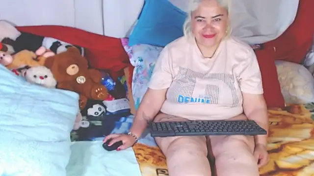 Snapshot of estrellita_fugaz16x chatting on November 2025 09:59:01 PM estrellita fugaz16x online show from November 2025 09:59:01 PM