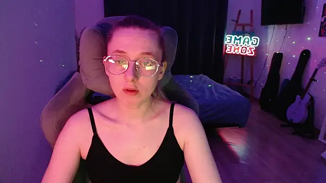 Snapshot of AnabelFrel chatting on March 2025 01:16:02 AM AnabelFrel online show from March 2025 01:16:02 AM