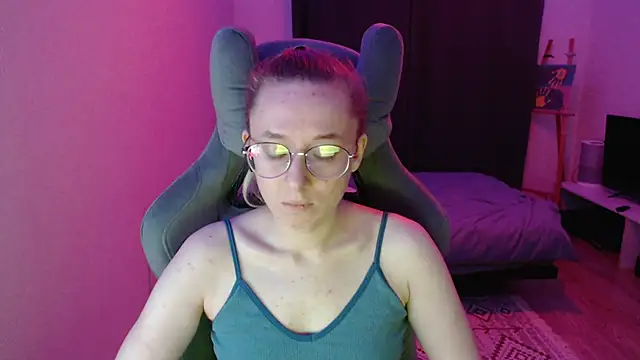 Snapshot of AnabelFrel chatting on September 2025 12:25:01 AM AnabelFrel online show from September 2025 12:25:01 AM