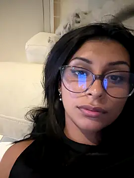 Snapshot of sweetAli_ chatting on September 2025 11:40:02 PM sweetAli online show from September 2025 11:40:02 PM