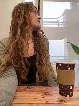 alana15 online show from March 2026 09:30:01 PM