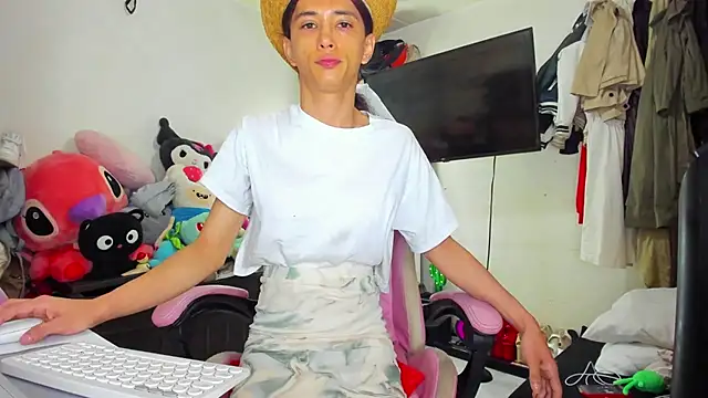 Snapshot of Lawrncesofiets chatting on October 2025 05:50:02 PM Lawrncesofiets online show from October 2025 05:50:02 PM