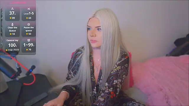 ParadiseRose online show from October 2025 04:31:02 AM