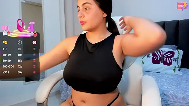 Snapshot of Karina_18_ chatting on February 2025 12:05:01 AM Karina 18 online show from February 2025 12:05:01 AM