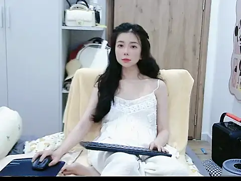 Cute Ruby01 online show from June 2026 11:35:02 AM