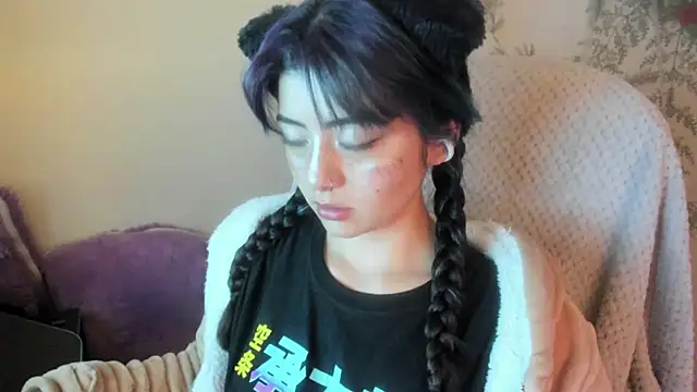 Sammysammy  online show from December 2025 06:44:01 AM