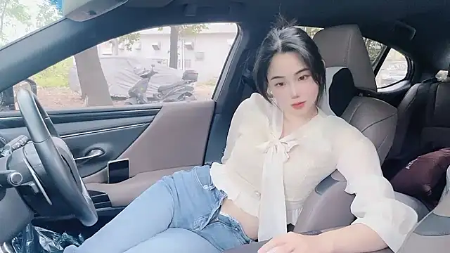 Snapshot of orla2021 chatting on December 2024 01:07:02 AM orla2021 online show from December 2024 01:07:02 AM