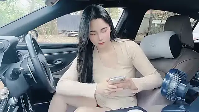 Snapshot of orla2021 chatting on February 2025 02:08:02 AM orla2021 online show from February 2025 02:08:02 AM