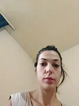 Snapshot of JoLeNe27 chatting on October 2025 05:30:01 AM JoLeNe27 online show from October 2025 05:30:01 AM