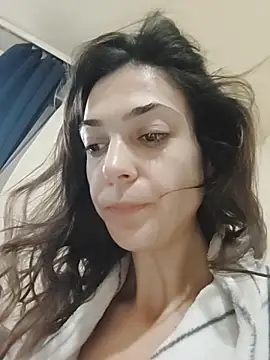 Snapshot of JoLeNe27 chatting on November 2025 06:29:02 AM JoLeNe27 online show from November 2025 06:29:02 AM