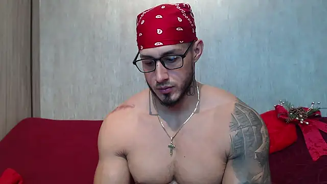 Snapshot of eros-steel chatting on December 2024 11:16:01 PM eros-steel online show from December 2024 11:16:01 PM