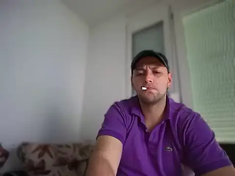 Flakka95 online show from May 2026 04:02:01 PM