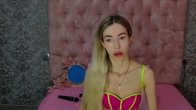Snapshot of Akilla_Queen chatting on July 2026 01:52:01 AM Akilla Queen online show from July 2026 01:52:01 AM
