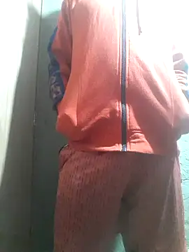 Snapshot of xxxsexy27 chatting on January 2025 04:30:01 PM xxxsexy27 online show from January 2025 04:30:01 PM