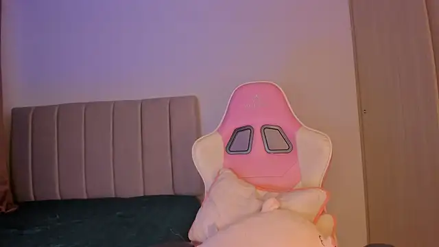 isa bunny online show from February 2026 02:19:02 AM