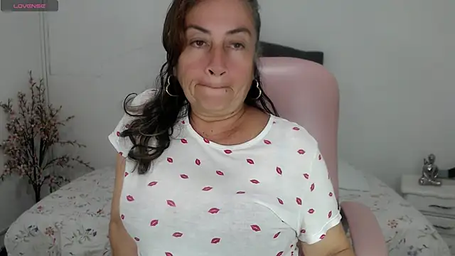 stepmother 105 online show from November 2025 02:39:01 PM